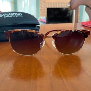 Polaroid Sunglasses in Tortoise